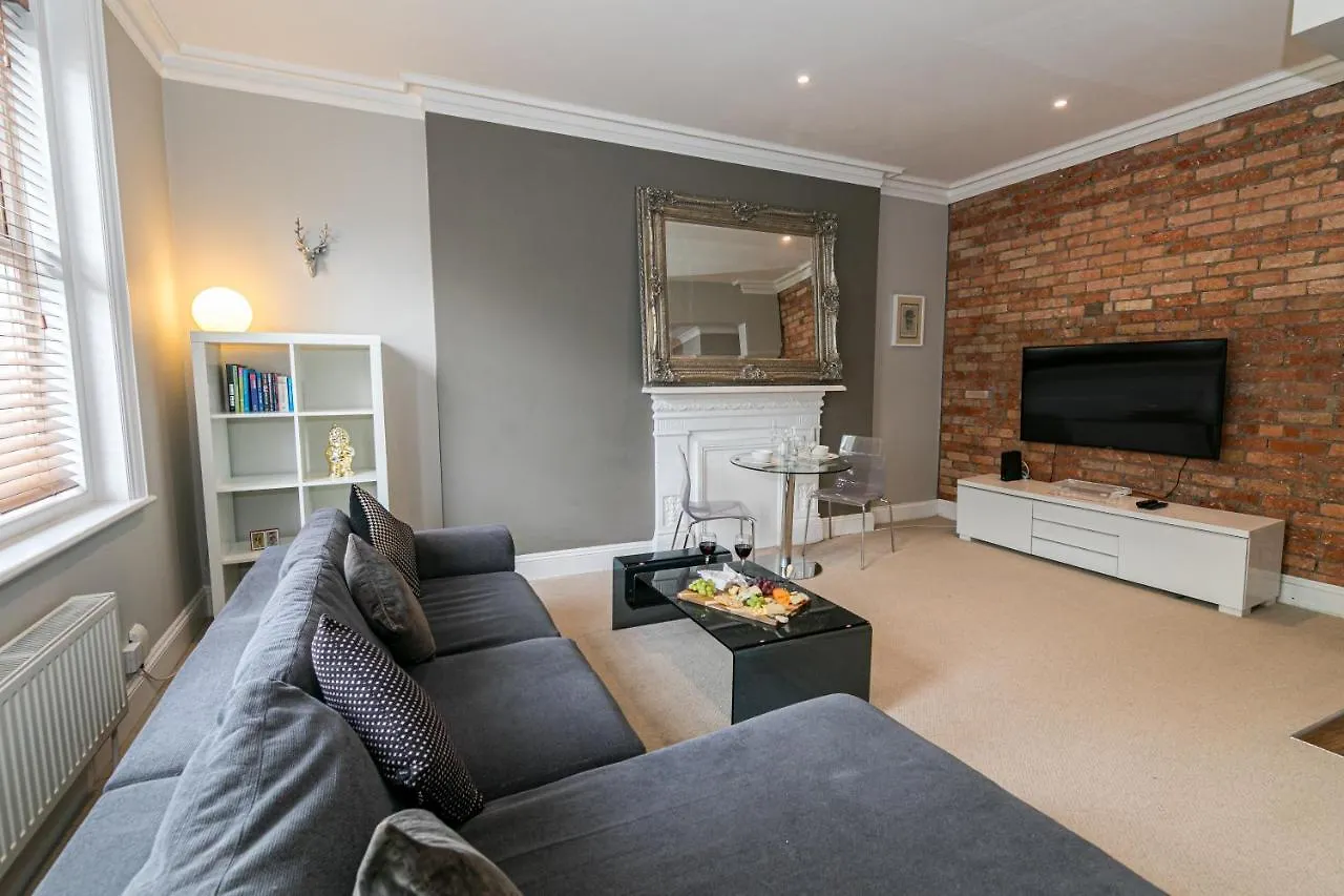 Cosy Urban Oasis - Quirky 2-Bed Town Centre Apartment Bournemouth United Kingdom